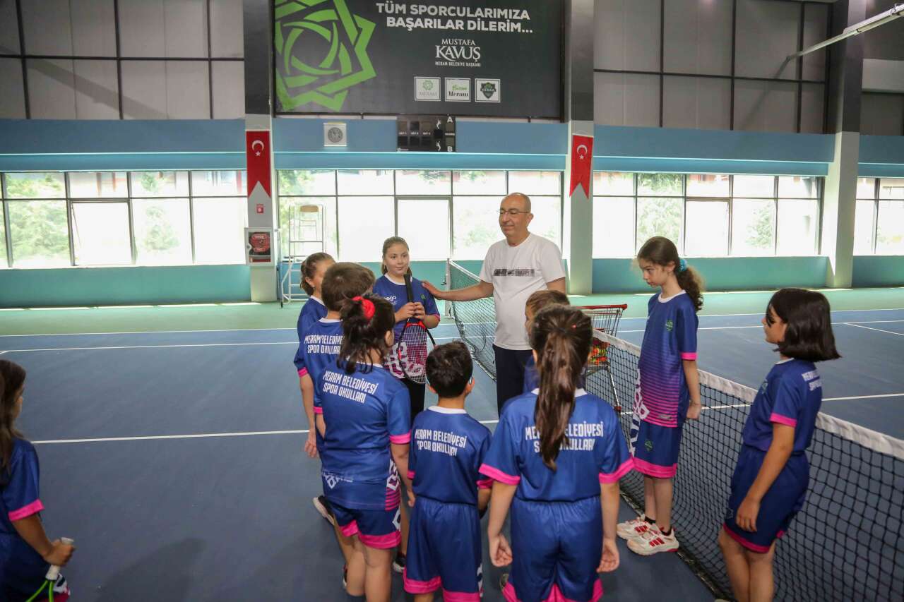Başkan Kavuş, MEGA Yaz Spor Okulları'nda çocukların heyecanına ortak oldu 4